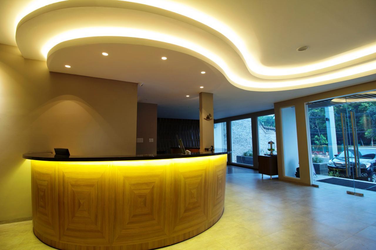 Vinotel Cirebon Dış mekan fotoğraf