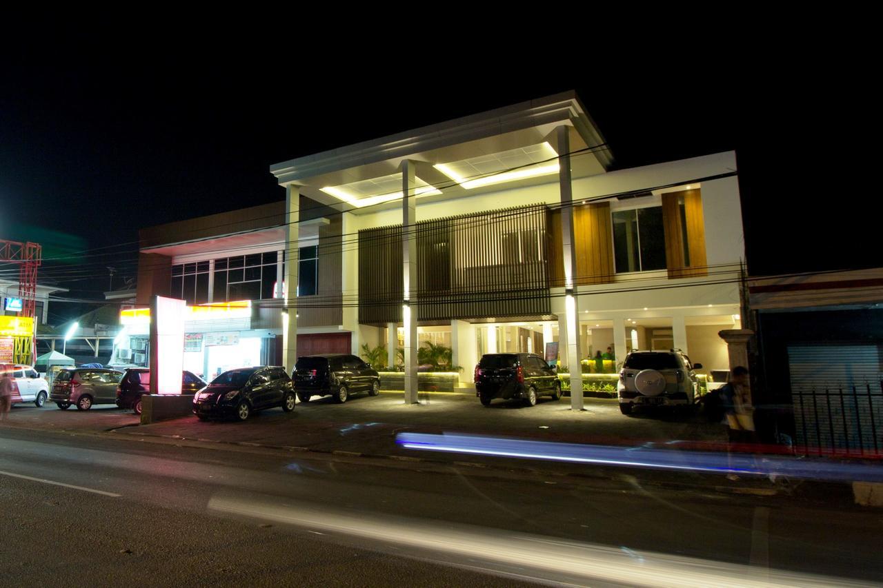 Vinotel Cirebon Dış mekan fotoğraf